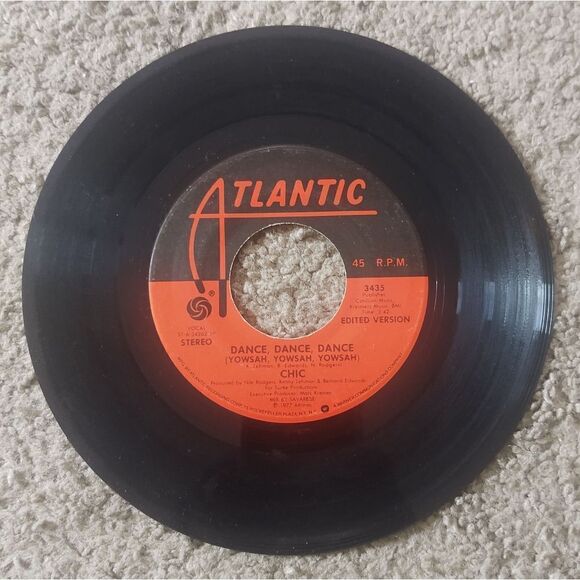 Chic - DANCE, DANCE, DANCE/SAO PAULO 45" Vinyl PRE-OWNED - Picture 3 of 3